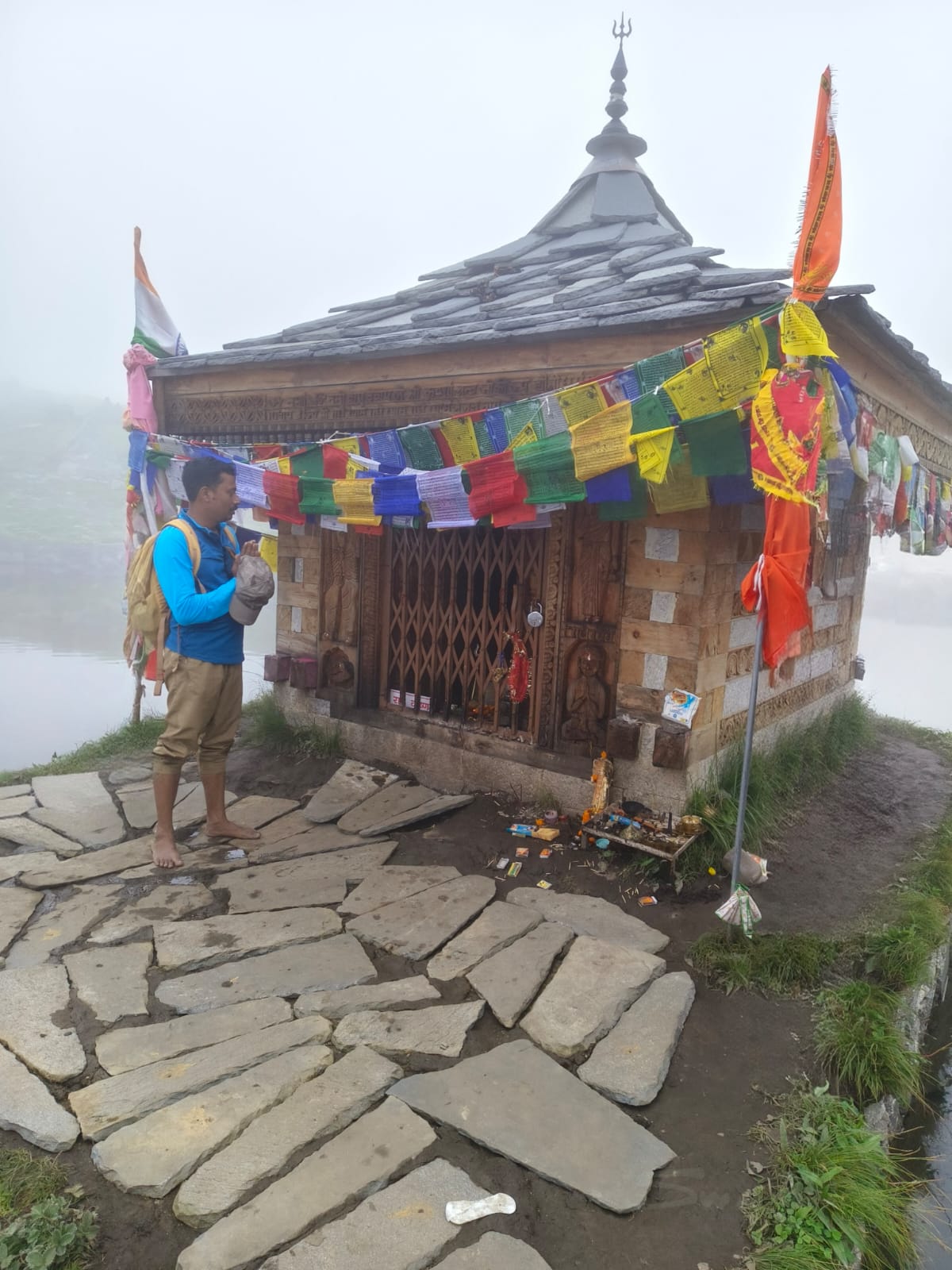 পৃথিবীর সর্বোচ্চ কৃষ্ণ মন্দির , Yulla Kanda 